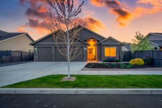 2947 NW 23rd Street, Redmond, OR 97756
