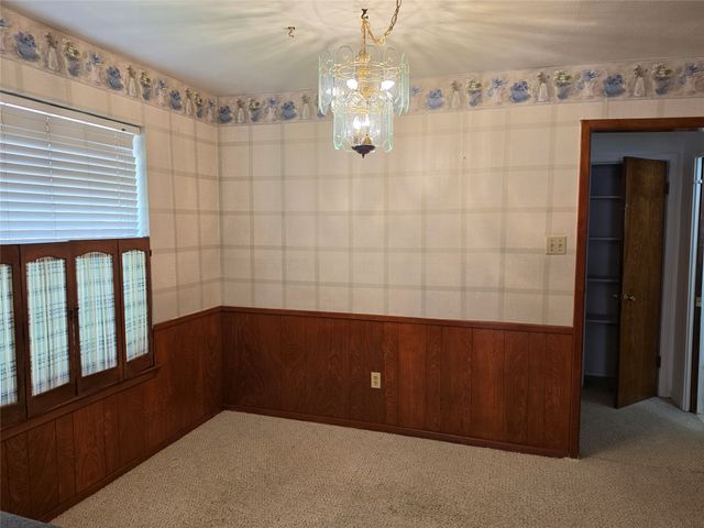 1611 Park Ridge Terrace, Arlington, TX 76012