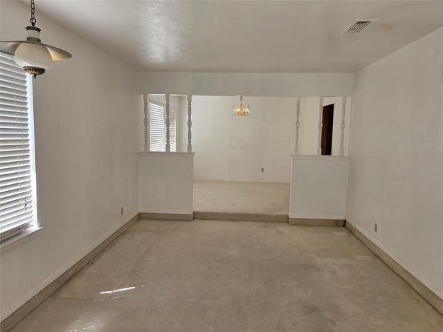 1611 Park Ridge Terrace, Arlington, TX 76012
