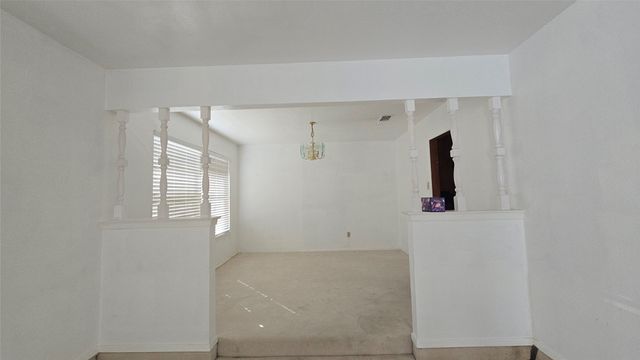 1611 Park Ridge Terrace, Arlington, TX 76012