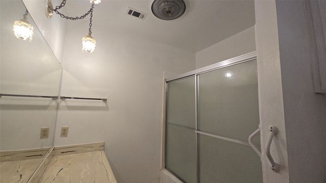 1611 Park Ridge Terrace, Arlington, TX 76012