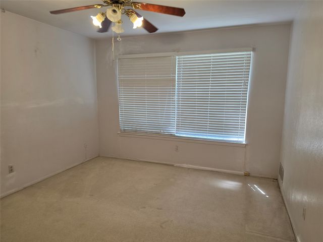 1611 Park Ridge Terrace, Arlington, TX 76012