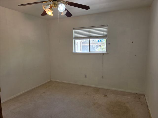 1611 Park Ridge Terrace, Arlington, TX 76012