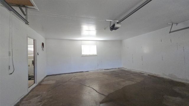 1611 Park Ridge Terrace, Arlington, TX 76012