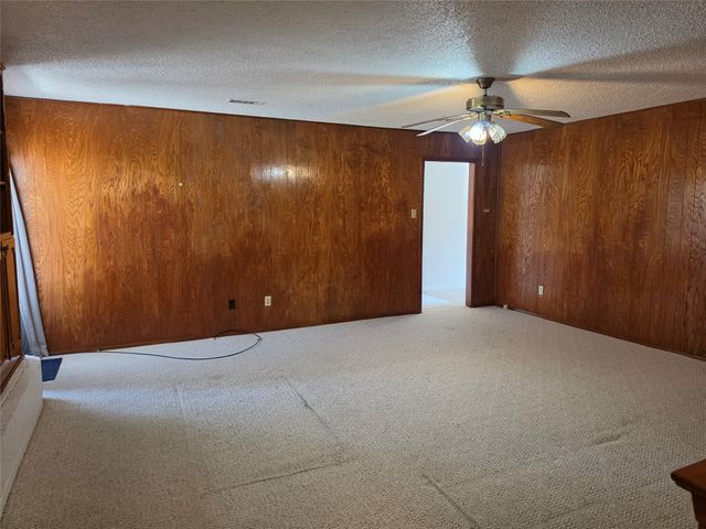 1611 Park Ridge Terrace, Arlington, TX 76012