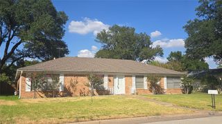 1611 Park Ridge Terrace, Arlington, TX 76012