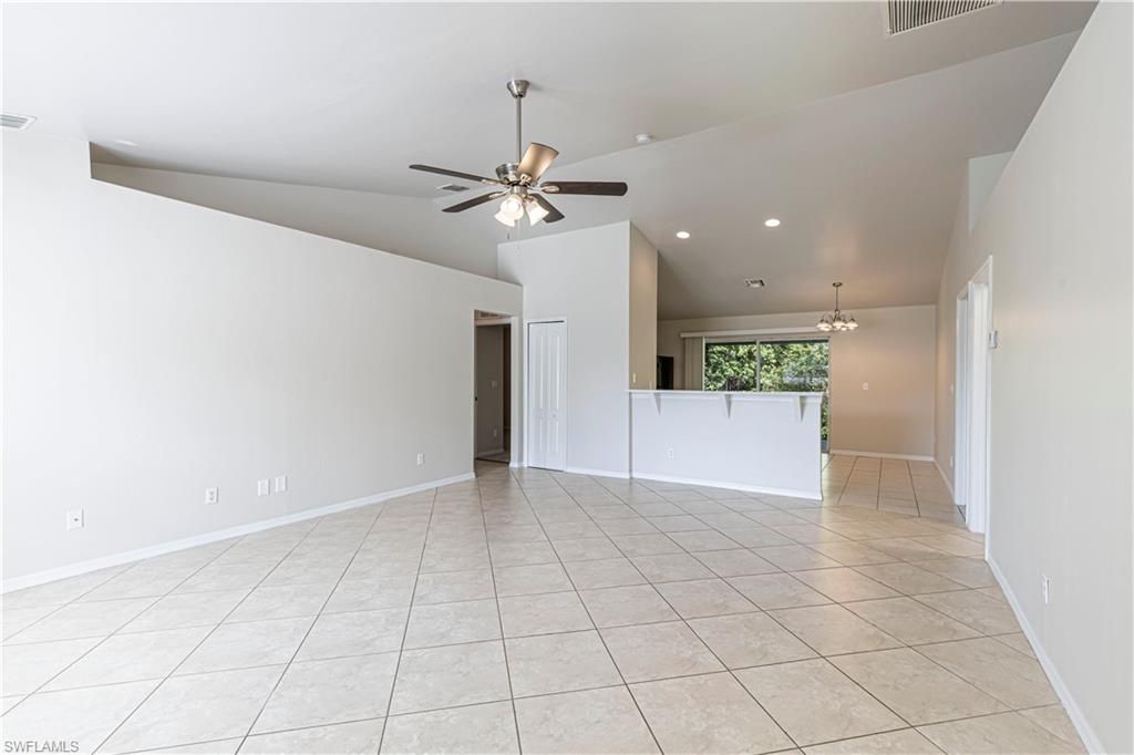 725 Kari CIR, LEHIGH ACRES, FL 33974 — photo 2