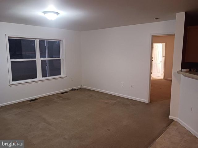 2004 TWYMANS MILL RD, Madison, VA 22727