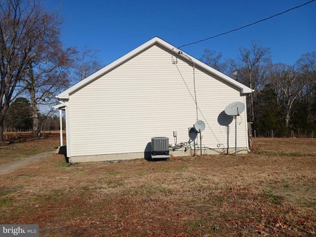 2004 TWYMANS MILL RD, Madison, VA 22727