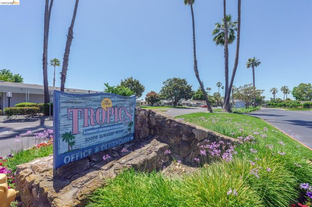 108 Palm Dr, Union City, CA 94587