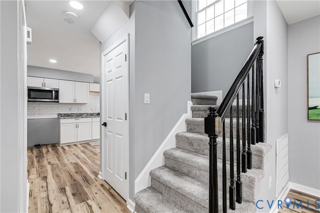 7112 Harbourside Ct, Midlothian, VA 23112