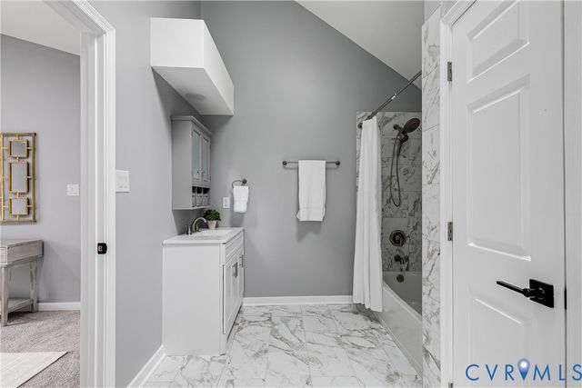 7112 Harbourside Ct, Midlothian, VA 23112