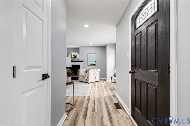 7112 Harbourside Ct, Midlothian, VA 23112