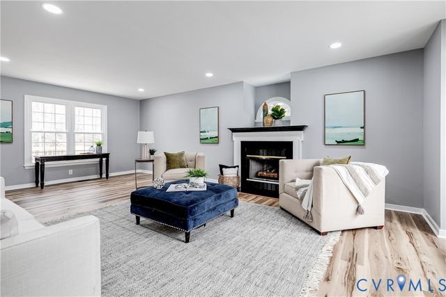 7112 Harbourside Ct, Midlothian, VA 23112