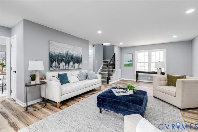 7112 Harbourside Ct, Midlothian, VA 23112