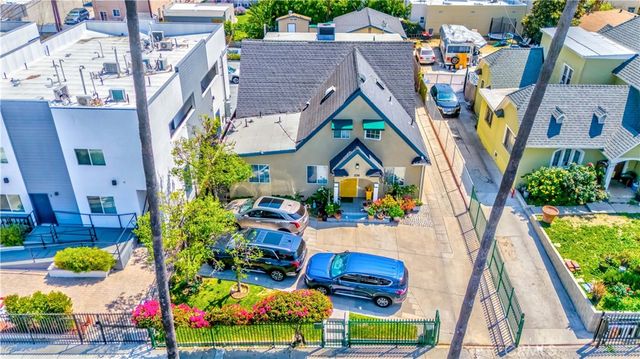 236 N Catalina Street, Los Angeles, CA 90004