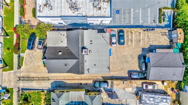 236 N Catalina Street, Los Angeles, CA 90004