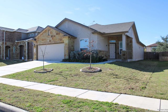 1346 Ace Ranch, New Braunfels, TX 78130