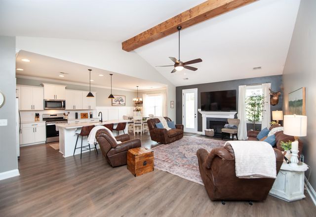 831 Orchard Valley Lane, Boiling Springs, SC 29316