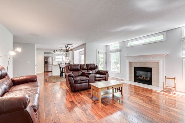 4074 Treebrook Drive, Hilliard, OH 43026