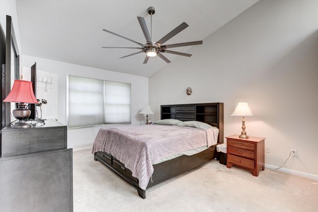 4074 Treebrook Drive, Hilliard, OH 43026