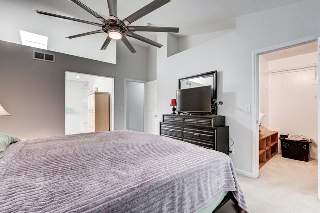 4074 Treebrook Drive, Hilliard, OH 43026