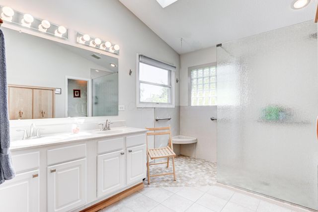4074 Treebrook Drive, Hilliard, OH 43026