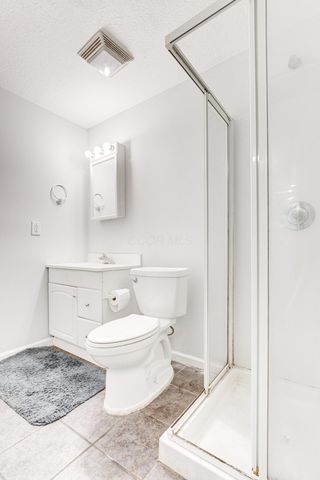 4074 Treebrook Drive, Hilliard, OH 43026