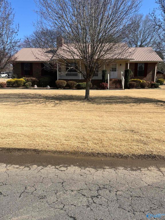 1113 Cimarron Drive, Scottsboro, AL 35769