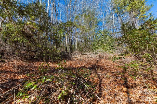 999 Flat Creek Valley Road, Lake Toxaway, NC 28747