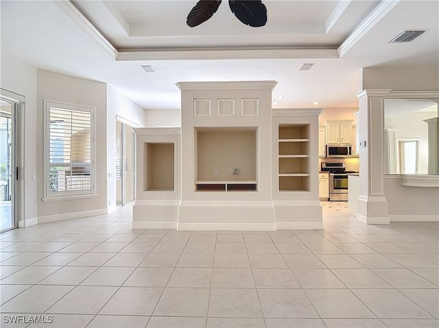 9190 Troon Lakes DR, Naples, FL 34109