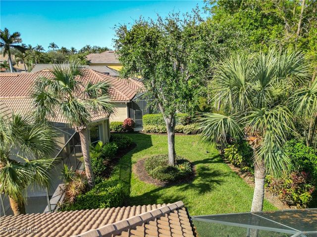 9190 Troon Lakes DR, Naples, FL 34109
