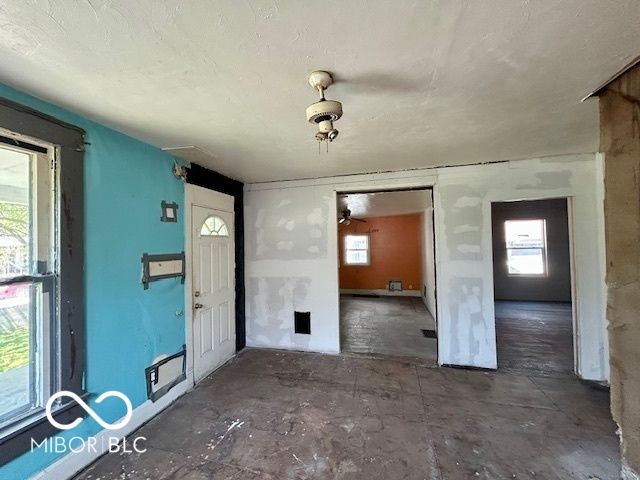 2701 N Gale Street, Indianapolis, IN 46218