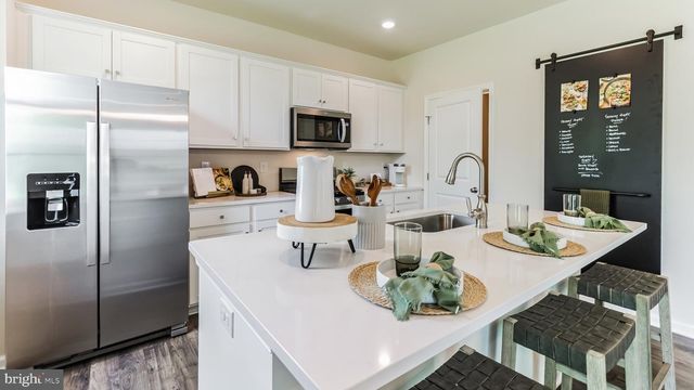 123 PEAR RIDGE DR, Harrisburg, PA 17111