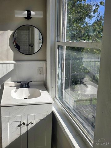 540 Grand Avenue, Cincinnati, OH 45205