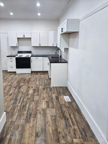 540 Grand Avenue, Cincinnati, OH 45205