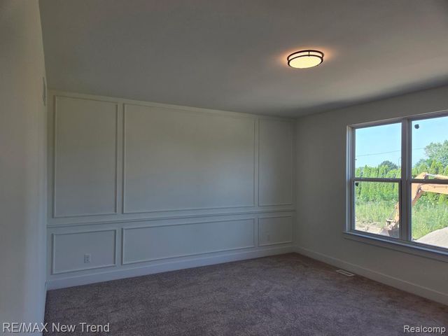 2021 Crested Butte Drive, White Lake, MI 48383