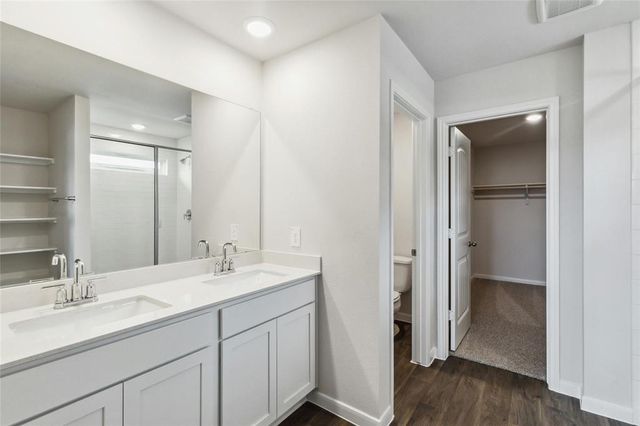 326 Darwin PL, Lockhart, TX 78644
