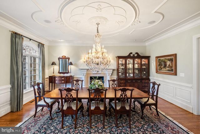 1221 MOTTROM DR, Mclean, VA 22101