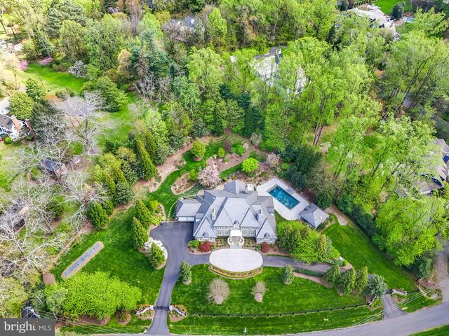 1221 MOTTROM DR, Mclean, VA 22101