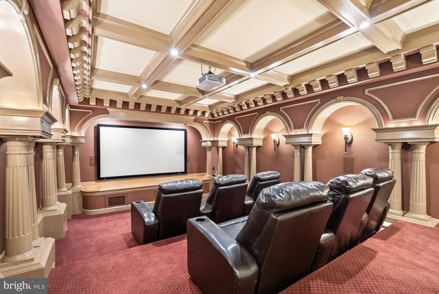 1221 MOTTROM DR, Mclean, VA 22101