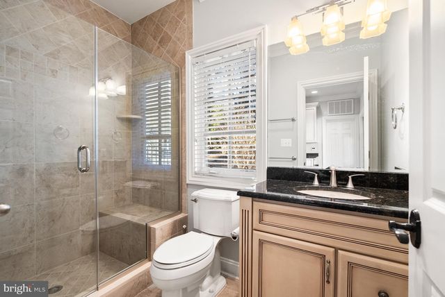 1221 MOTTROM DR, Mclean, VA 22101