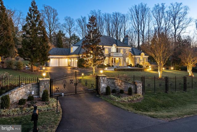 1221 MOTTROM DR, Mclean, VA 22101