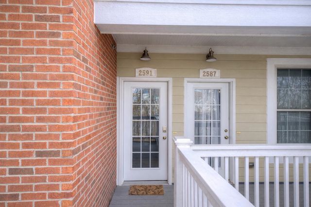 2591 W Towne Street, Ann Arbor, MI 48103