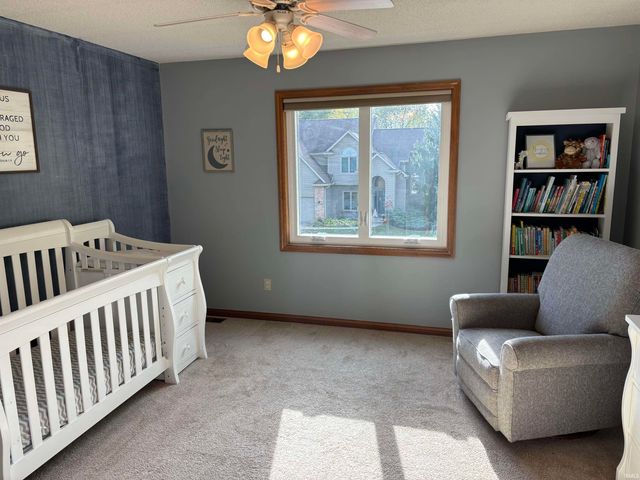 6831 Tree Top Trail, Fort Wayne, IN 46845