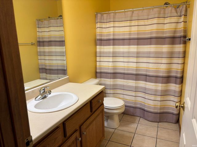 6831 Tree Top Trail, Fort Wayne, IN 46845