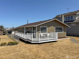 521 W 9th Street, Port Angeles, WA 98362