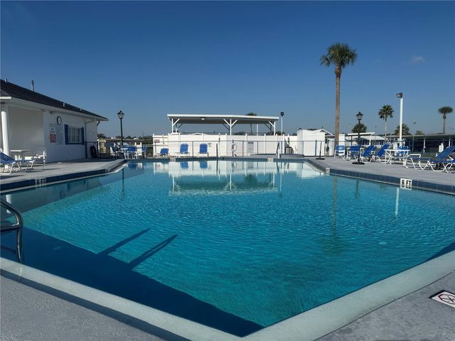 4920 BRITNI WAY 074, Zephyrhills, FL 33541