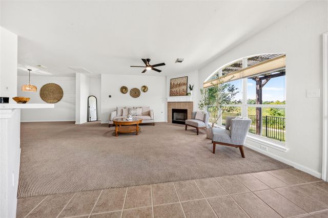 738 Bent Wood PL, Round Rock, TX 78665