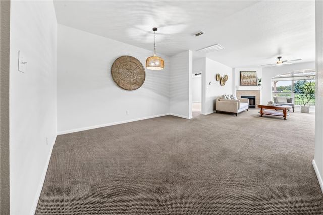 738 Bent Wood PL, Round Rock, TX 78665